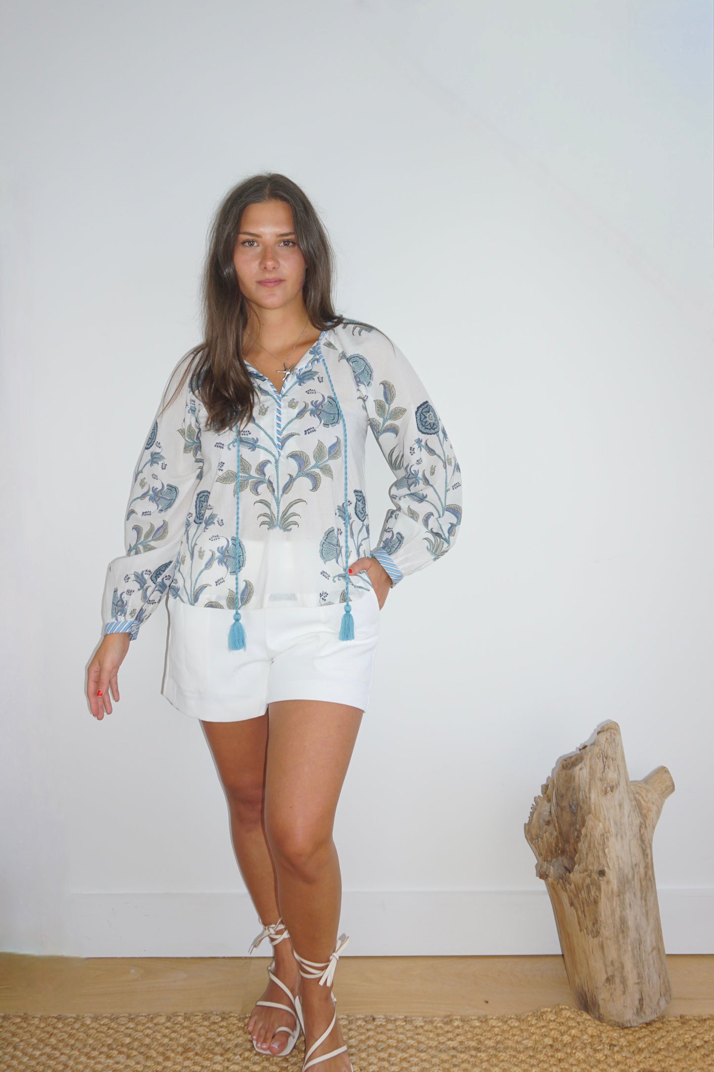 Chara Blouse in BLUE VINE