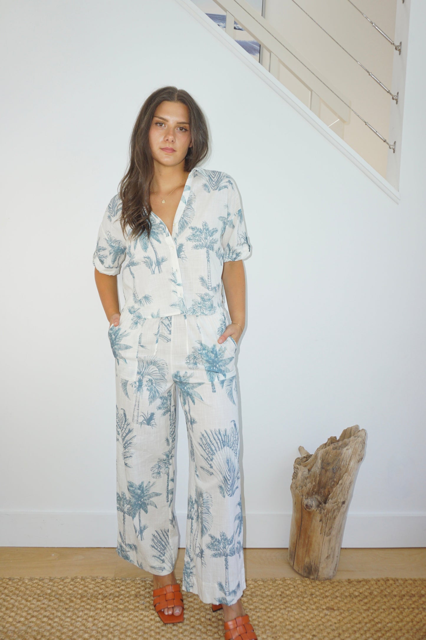 Cali Cropped Shirt in Faded Teal Palms