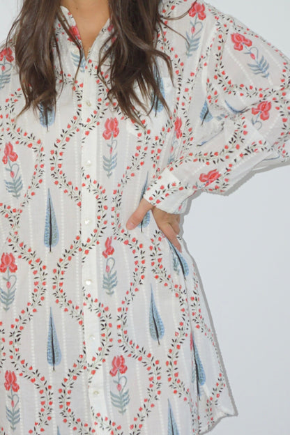 Clove Dress w/ Belt in Red Vine