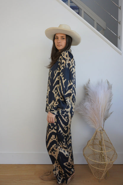 Cabo Shirt - Navy Ikat