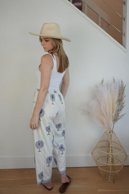 Finn Pant in Swaying Palm