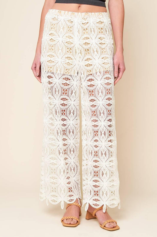 MEMORABLE FLIRT WOVEN LACE PANTS
