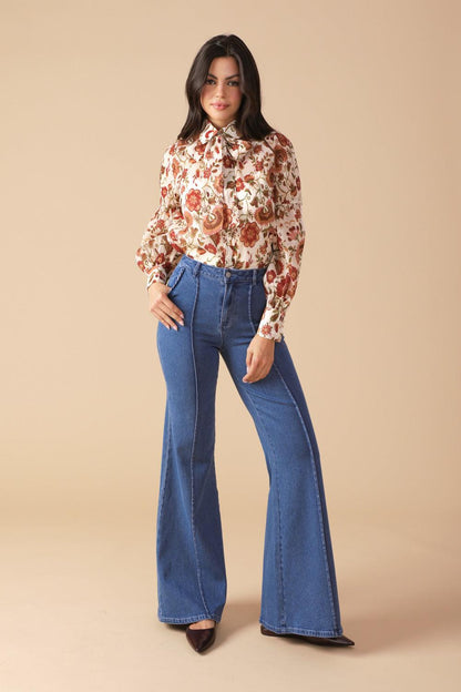 MEMORIES IN FOCUS WOVEN BLOUSE