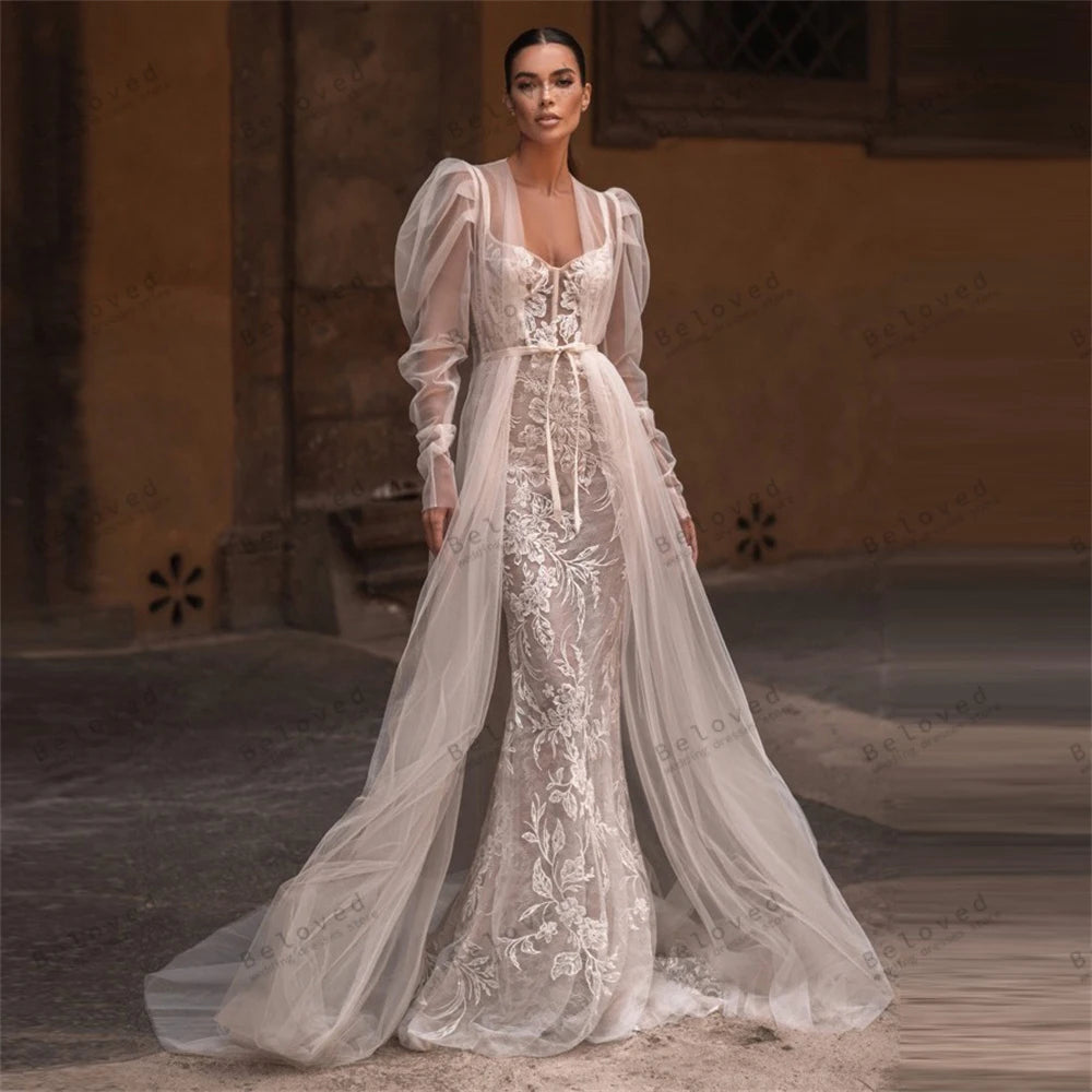 Vintage Lace Backless Bridal Gown