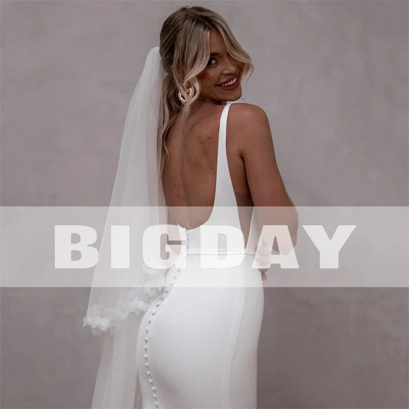 Elegant Mermaid Wedding Dress